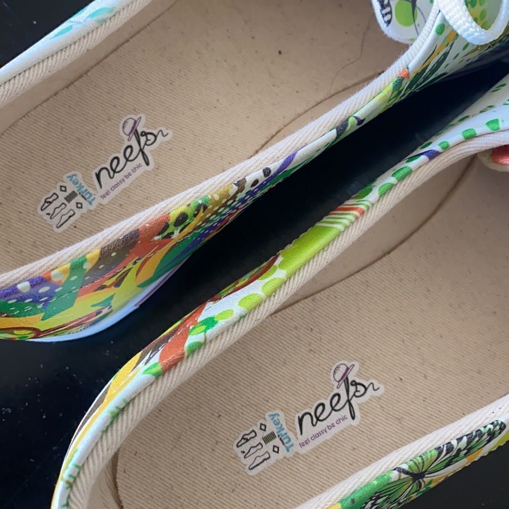 Neef Sneakers - Picture 6 of 11